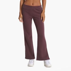 Vuori Sedona Wideleg Sweatpant Chestnut Purple, Small